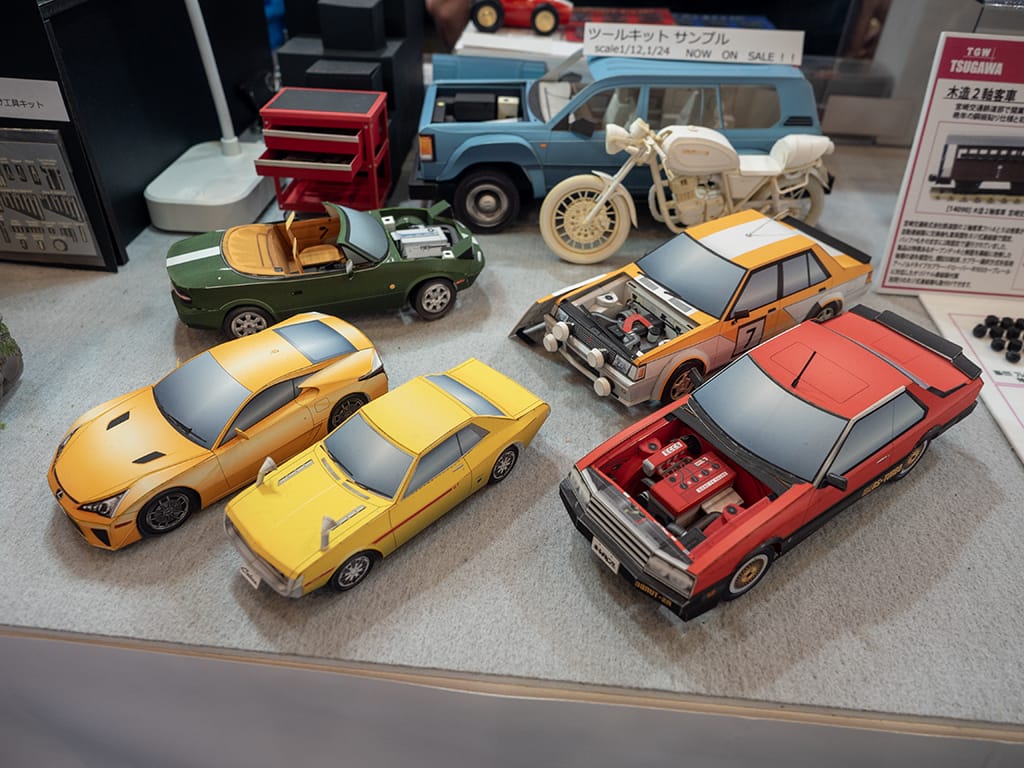 20240623_ペーパークラフト_自動車_w2スタジオ_クリエイティブ_デザイン_01