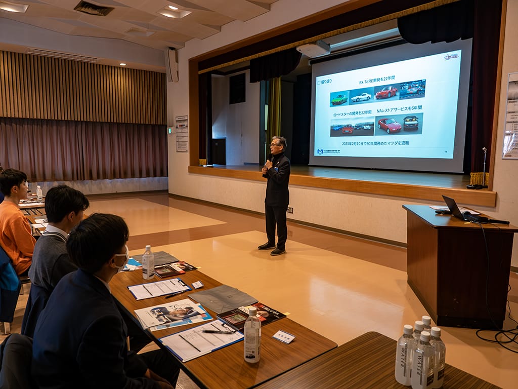 20250125_自動車整備士体験会_マツダ自動車整備士専門学校_神戸_MASTeC_神戸マツダ_07