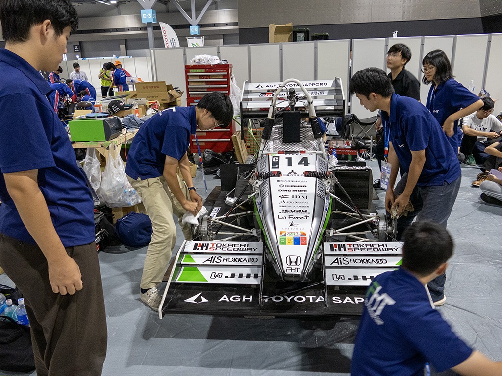 20250927_北海道大学_学生フォーミュラ_11