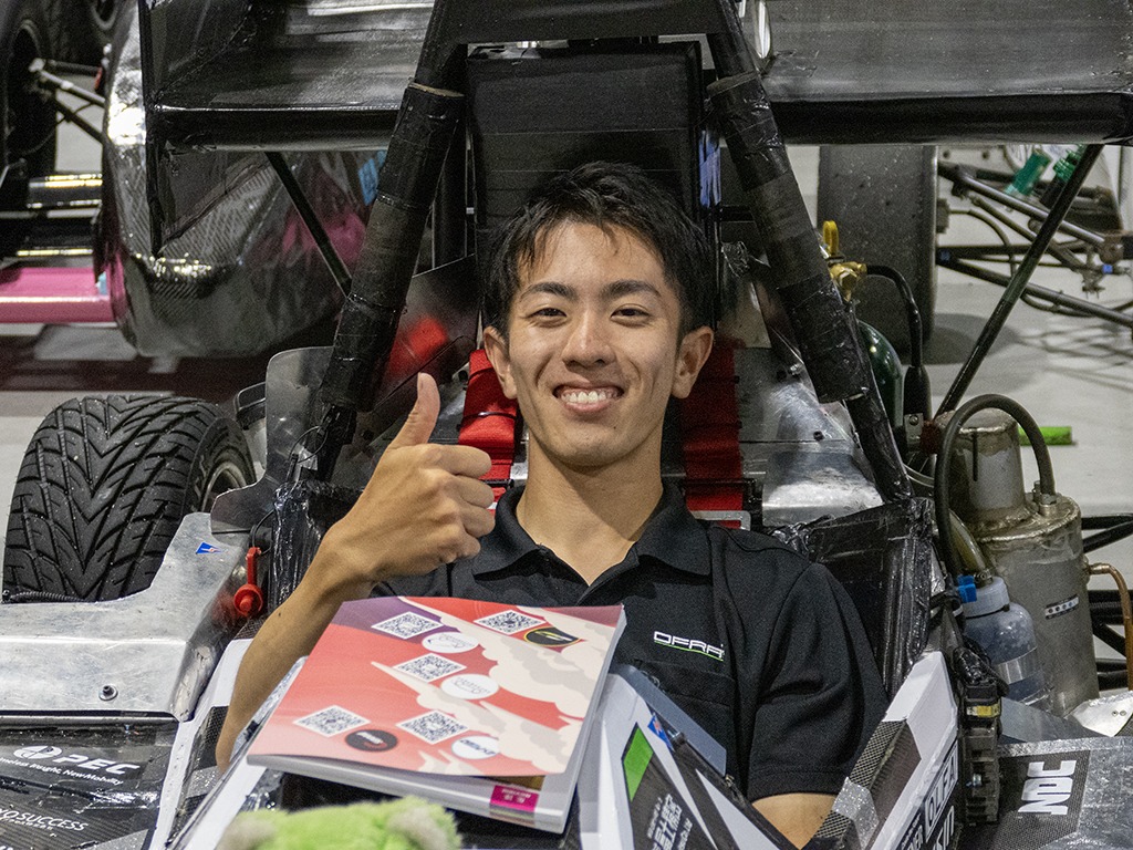 20251016_大阪大学_学生フォーミュラ_10