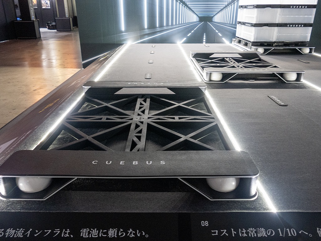 20251113_自動物流道路_CUEBUS_リニアモーター_ジャパンモビリティショー_02